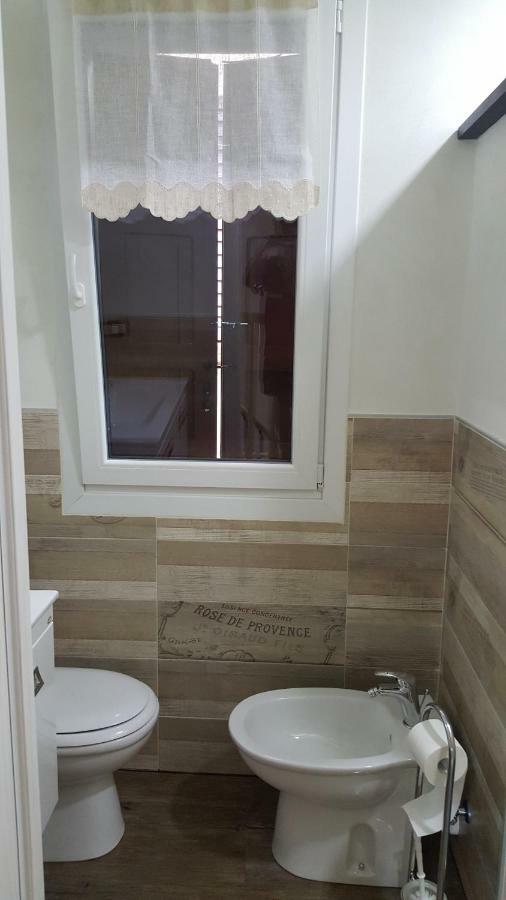 Bomboniera Apartment Comacchio Exterior photo