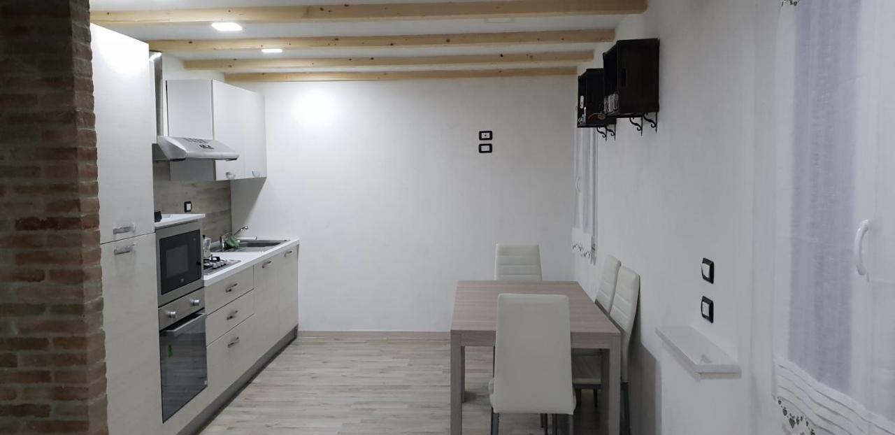Bomboniera Apartment Comacchio Exterior photo